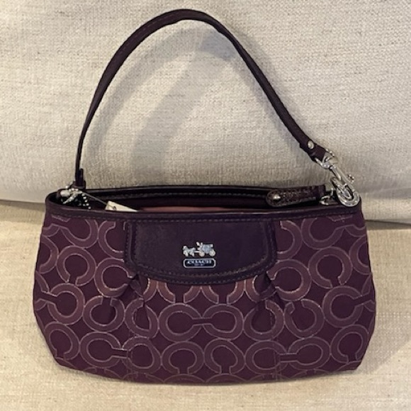 Coach Silver/Plum Wristlet Large NWT - Picture 1 of 11